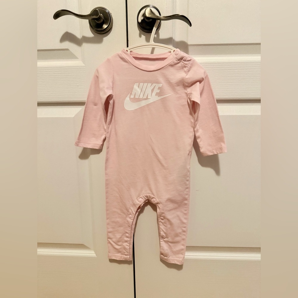 Nike Soft Pink Kids Footie